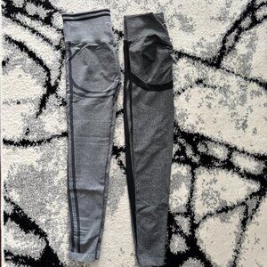 2-Piece Gray Seamless Scrunch Butt Leggings Bundle – Stylish & Supportive ✨